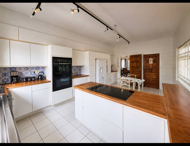 5 BEDROOM HOUSE FOR SALE IN THREE RIVERS PROPER